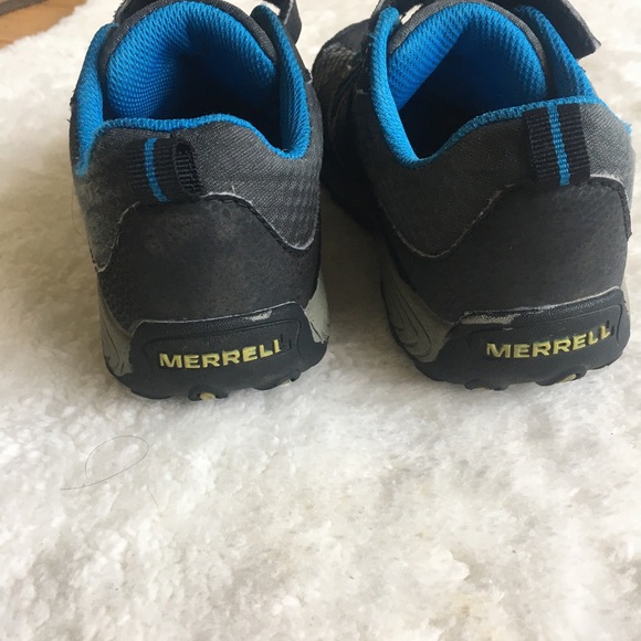 Kids Merrell Shoes - Picture 3 of 6